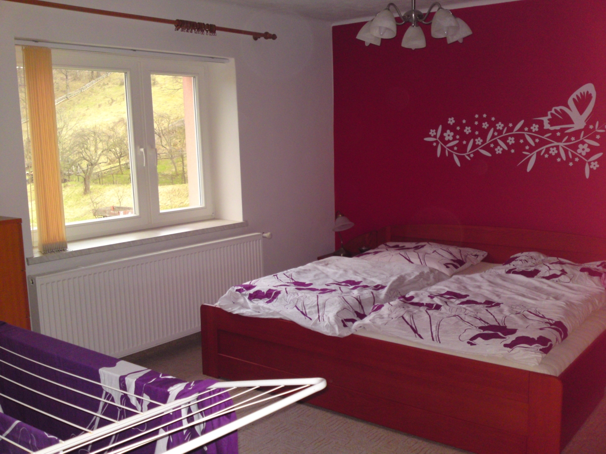 Schlafzimmer rot: schlafzimmer rot weiss. modernes schlafzimmer ...