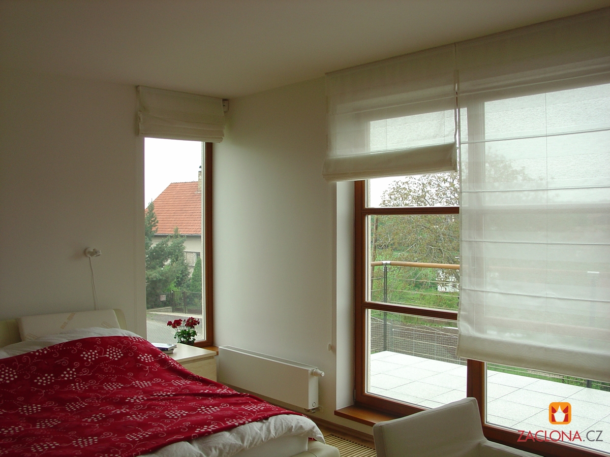 Fenster verschiedener gröÃen in voller parade