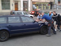Cesta ze zakázky