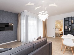 Obývací pokoj - záclony, závěsy, tapeta