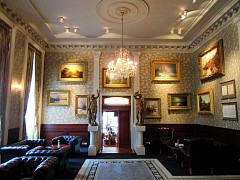 Grandhotel Pupp lobby