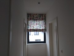 Jak jsme z kolekce Terrace Prestigious vybrali římské rolety i polštářky